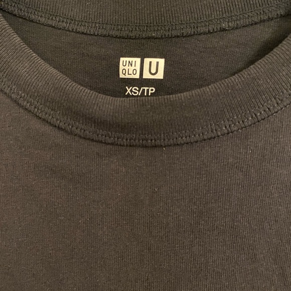 Mens Uniqlo U tshirt short sleeve - Picture 1 of 2